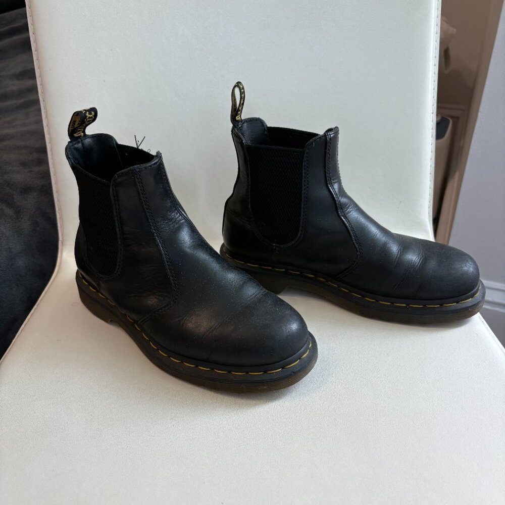 Dr Martens 2976 Chelsea boots